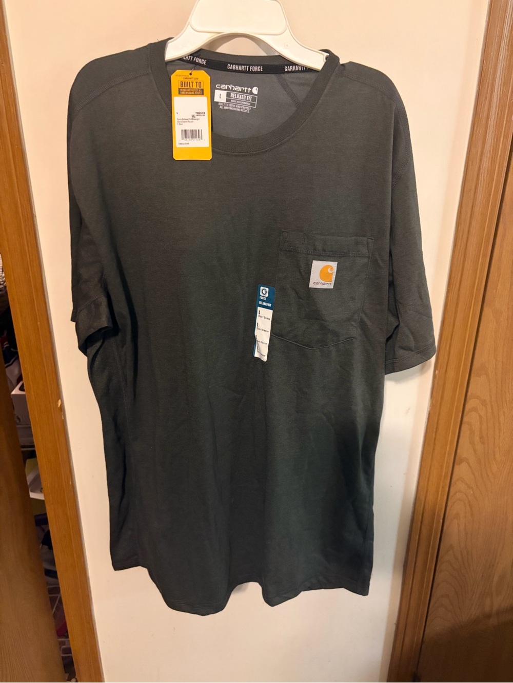 Carhartt Men's Short-Sleeve Pocket T-Shirt
